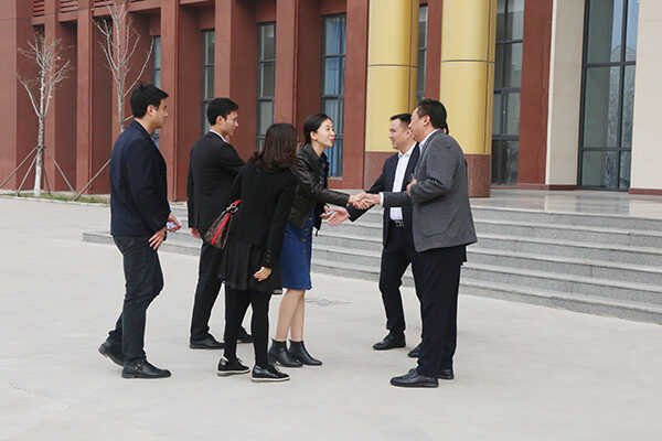 热烈欢迎全球贸易通专家一行莅临中煤集团参观指导