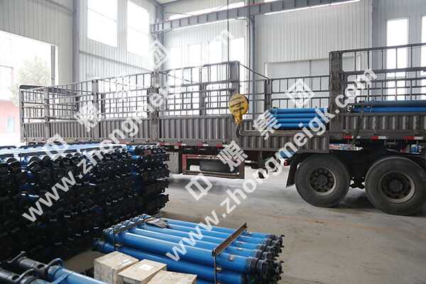 中煤集团一批液压支柱发往内蒙古