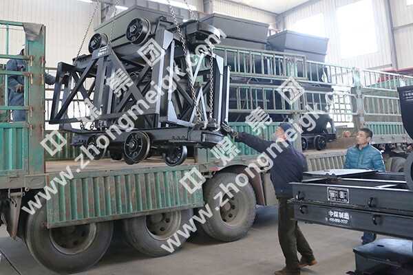 中煤集团一批矿用设备发往贵州省晴隆县